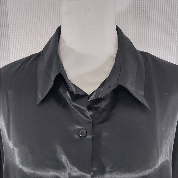 DIVIDED! SUPER ELEGANT BLACK SATIN LONG SLEEVE BUTTON FRONT SHIRT, BLOUSE! SZ M - Picture 5 of 9